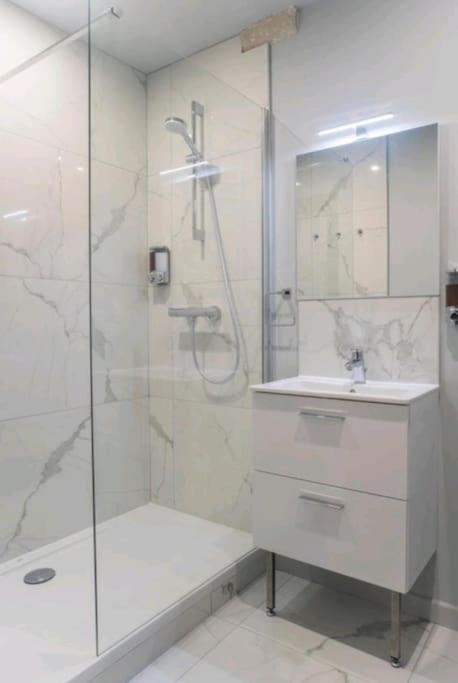 L'Elegant - Cosy, Design Et Charme En Hypercentre Διαμέρισμα Ντιζόν Εξωτερικό φωτογραφία